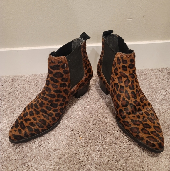 Boots - Picture 1 of 3